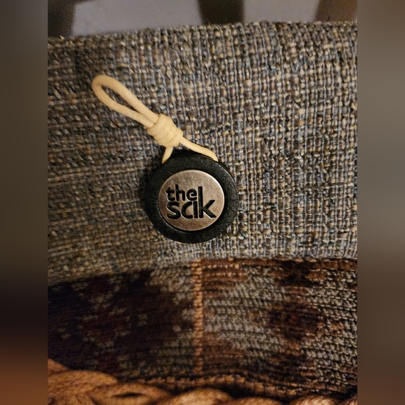 The Sak brand woven purse. - Picture 5 of 8
